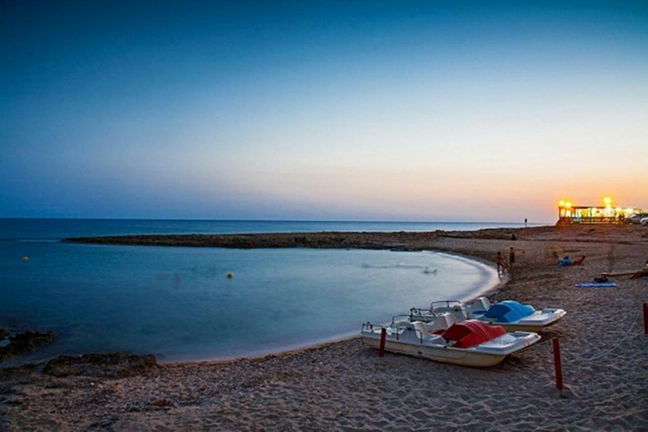 Deliziosa Villetta Mancaversa Marina di Mancaversa Bagian luar foto